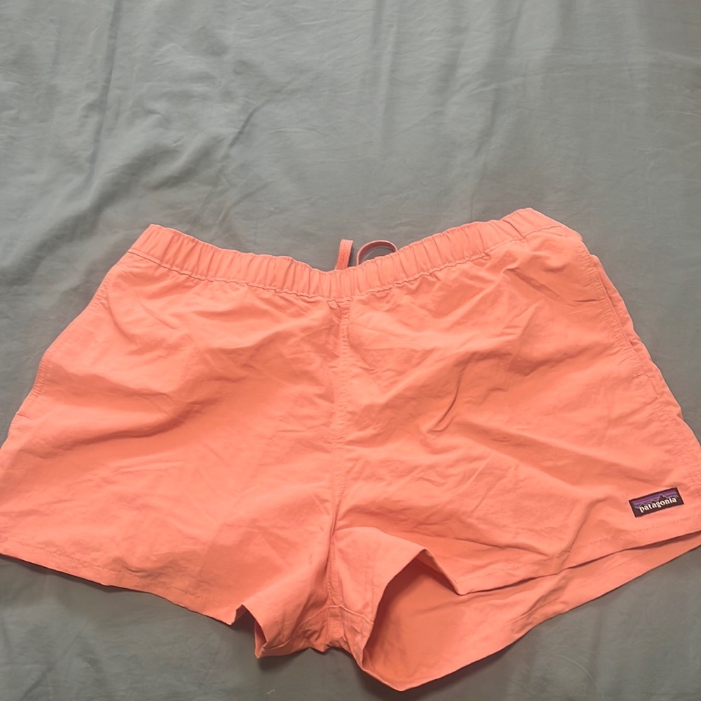 coral patagonia shorts. brand new. never been work. just too big. size L